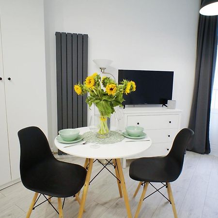 Polonia Art Apartments In The City Center Katowice Ngoại thất bức ảnh