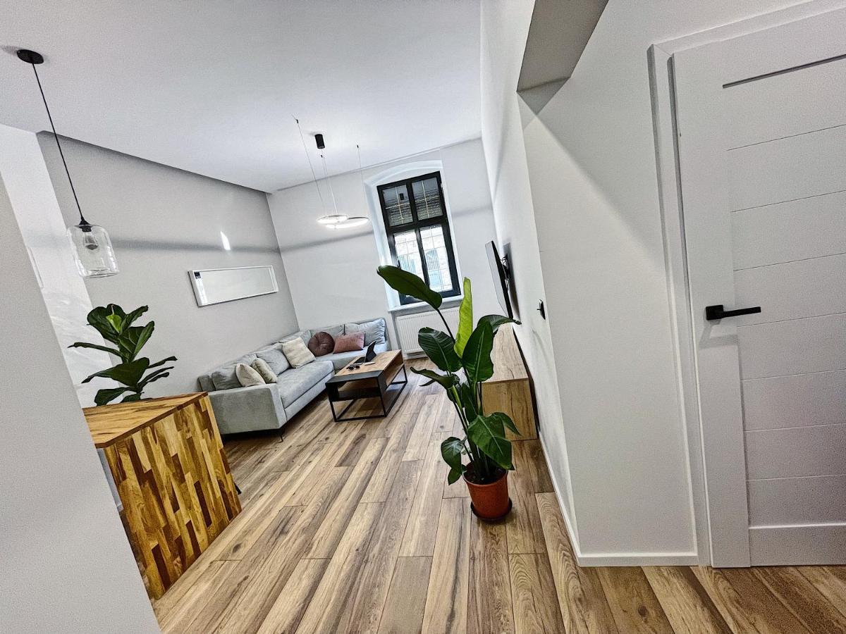 Polonia Art Apartments In The City Center Katowice Ngoại thất bức ảnh