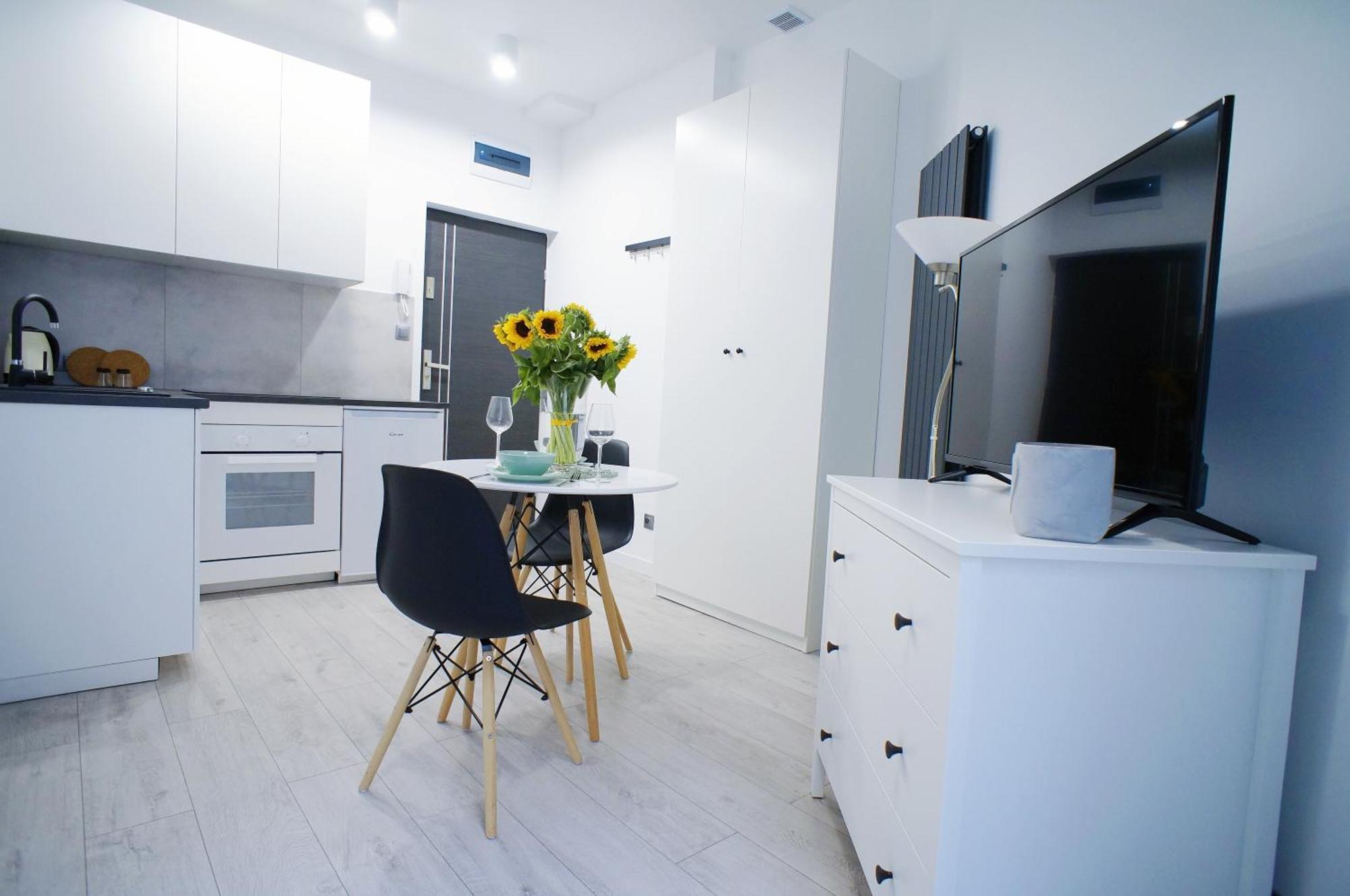 Polonia Art Apartments In The City Center Katowice Ngoại thất bức ảnh