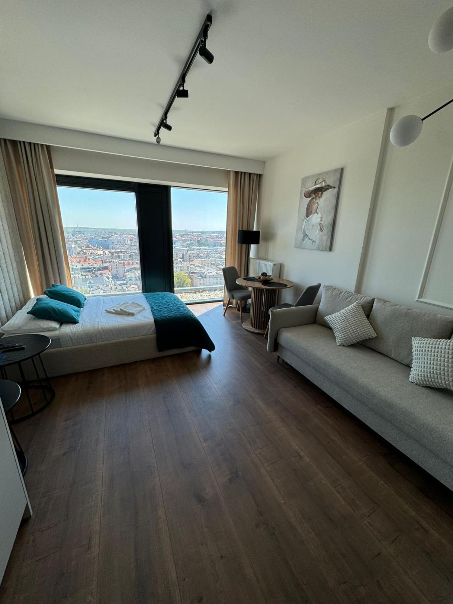 Polonia Art Apartments In The City Center Katowice Ngoại thất bức ảnh